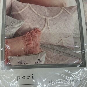 NWT Peri home standard sham Chenille scallop blush 20 x 26”